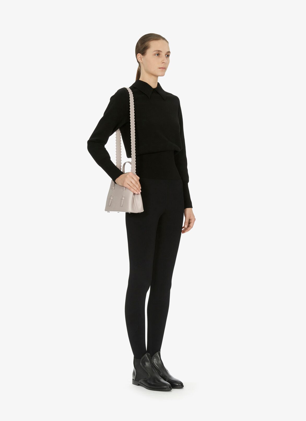 Mina 20 Tote Bag ALAÏA PEARL MINA 20 TOTE BAG